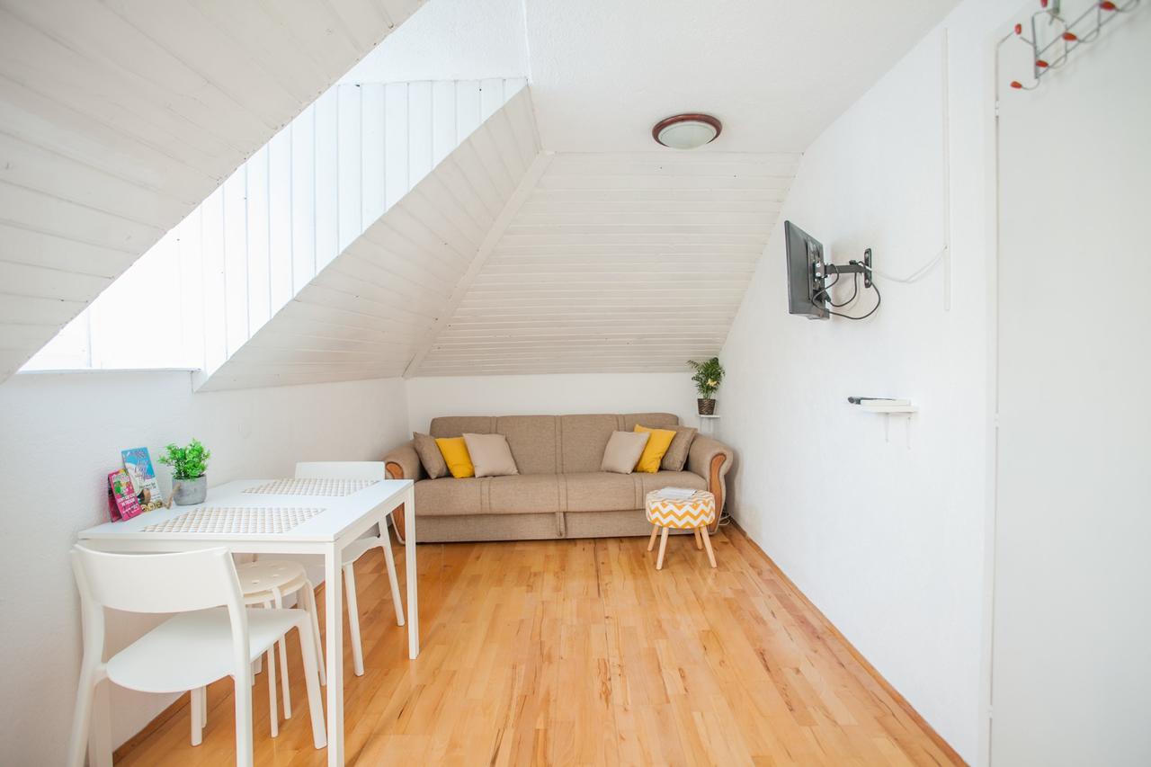 Top-Floor Apartment In Trogir Center 외부 사진